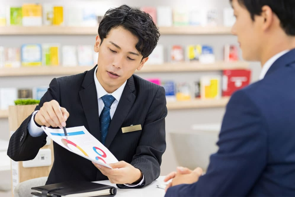青果の生産者と買い手をつなぐ営業＜諸手当充実＞13時迄/車OK