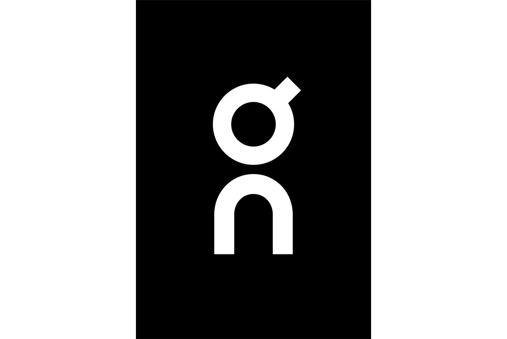 【長期×キャリアアップ可能！】アパレル販売